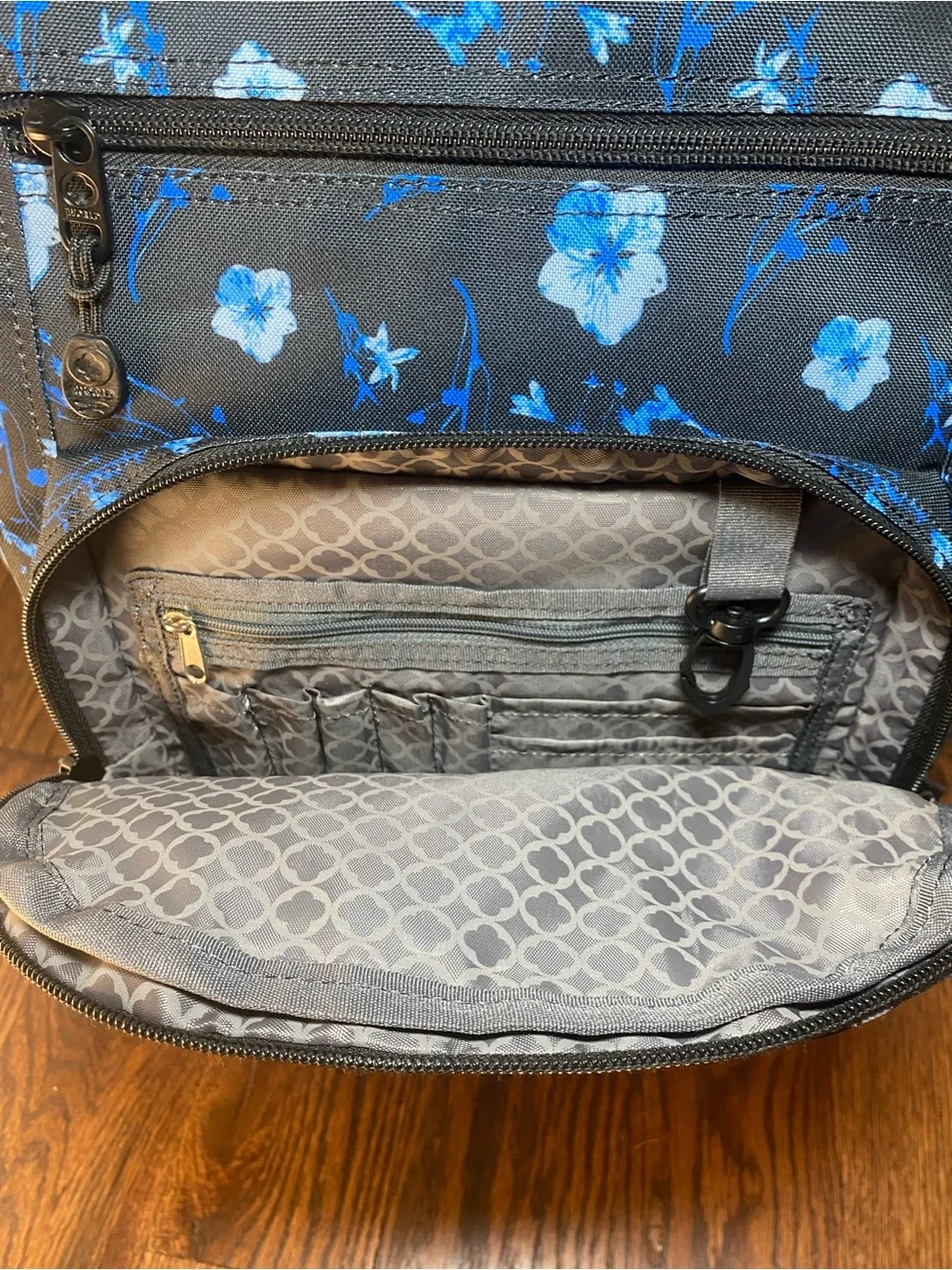 J World New York this bag